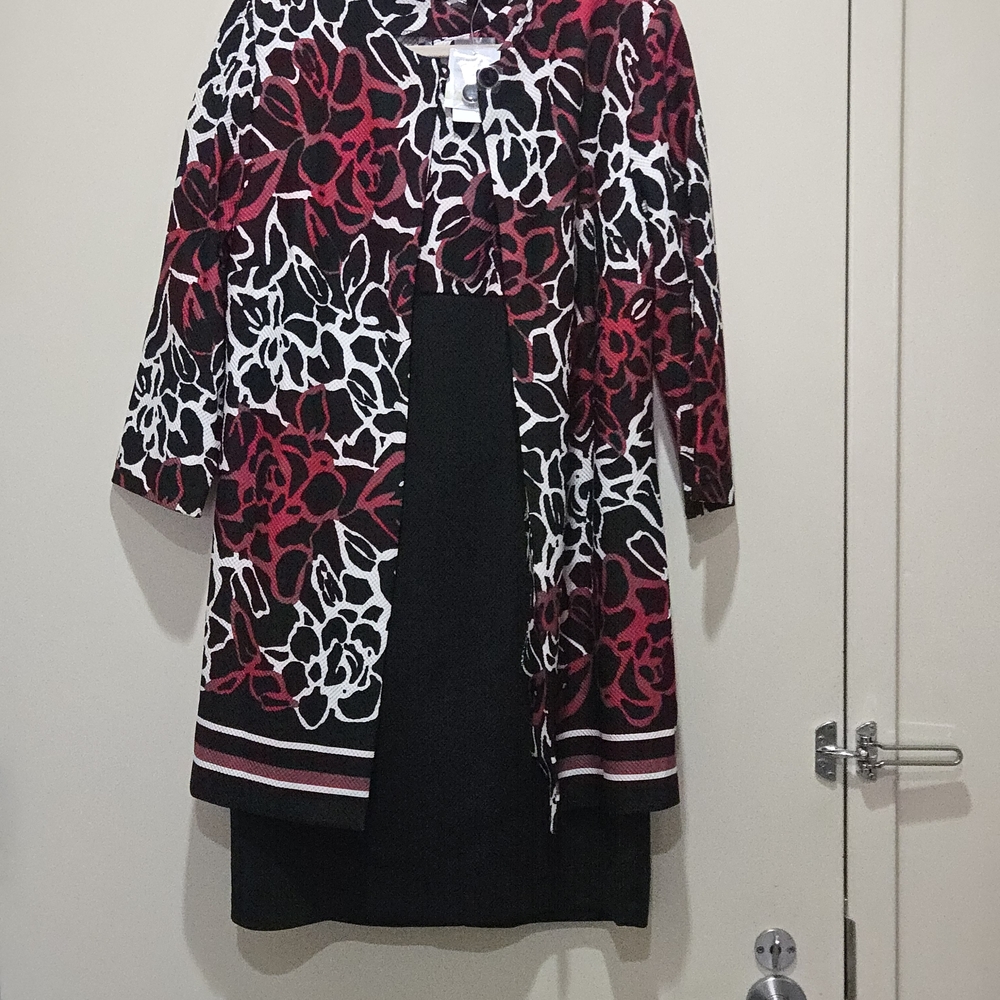 Danny & Nicole Black, White and Red Floral Midi Dress with Jacket